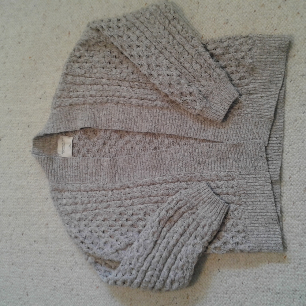 Abercrombie and Fitch cardigan